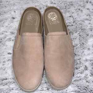 Vince Camuto Nude Espadrilles/Loafer